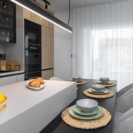 Annabel's Luxury With Private Pool, Indoor Jacuzzi With Sauna Krk Town