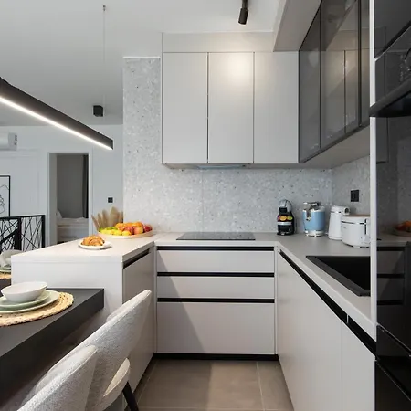 Annabel's Luxury With Private Pool, Indoor Jacuzzi With Sauna Krk Town