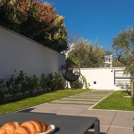 Apartment Annabel's Luxury With Private Pool, Indoor Jacuzzi With Sauna Krk Town